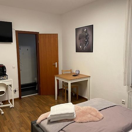 Hotel Kronenhof & Gaststaette Zum Fehling Jülich Buitenkant foto